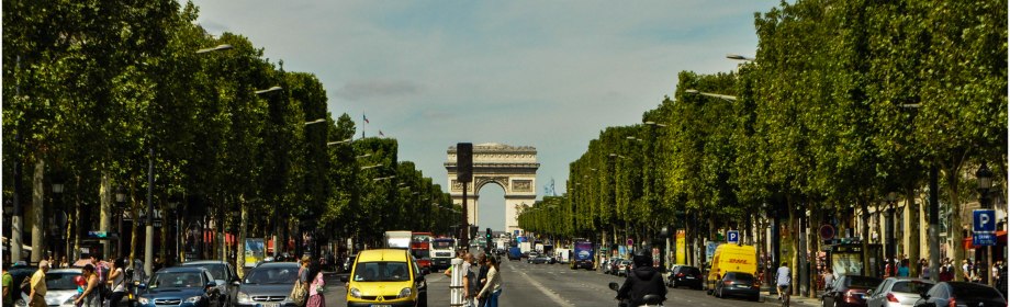 {ParisForKids} Toddling sur les&nbsp;Champs-Élysées