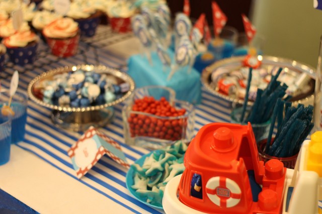 Candy Bar (Image by Kaho from Chuzai Living)