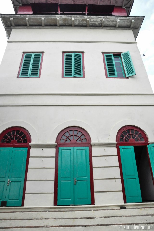 We climbed up this light house.