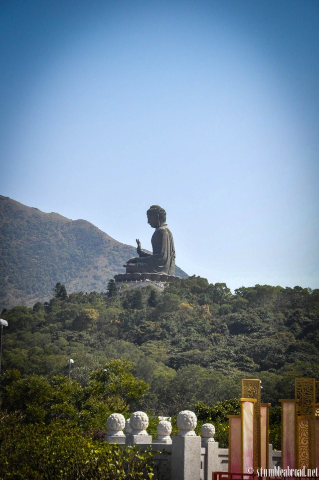 Huge Buddha statue. 