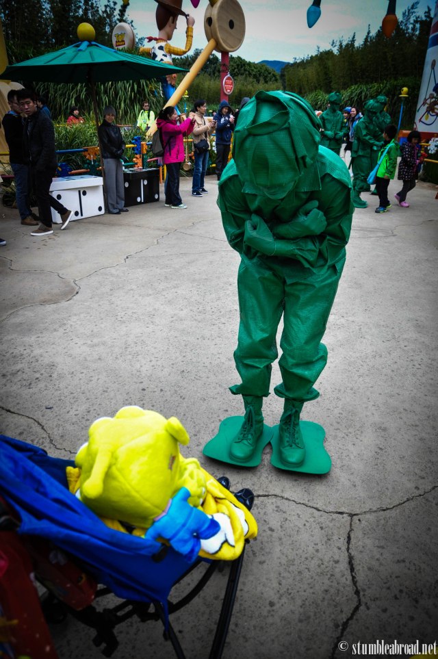 Evan made friends right away.